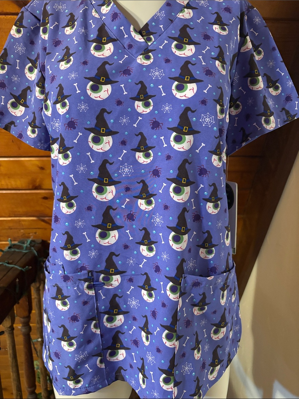 Halloween Glow In The Dark EliteMed Scrub Top M NWT Eyeball Witch Spooky